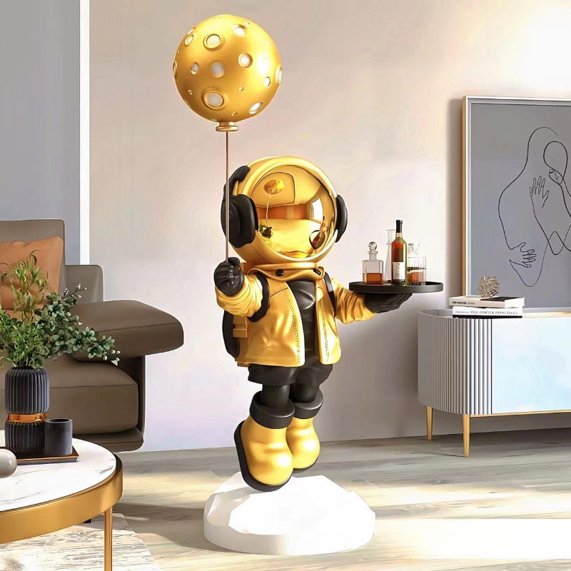 Smart Home Decor - تماثيل تخزينية كبيرة على شكل رائد